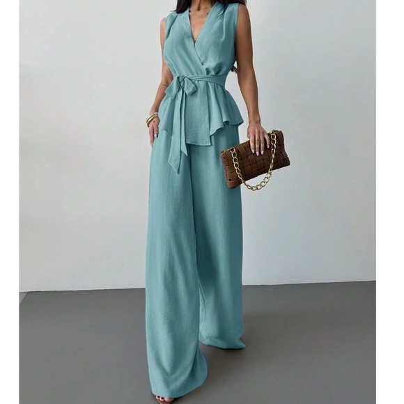 Classic Surplice Sleeveless Belted Blouse Wide leg Pants - Picture 1 of 8